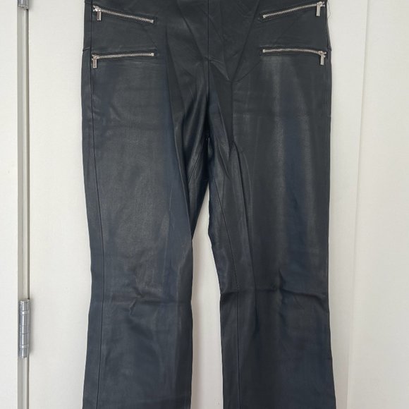 Zara cropped zipper detail faux leather pants size M - 2 avail! - Picture 5 of 5